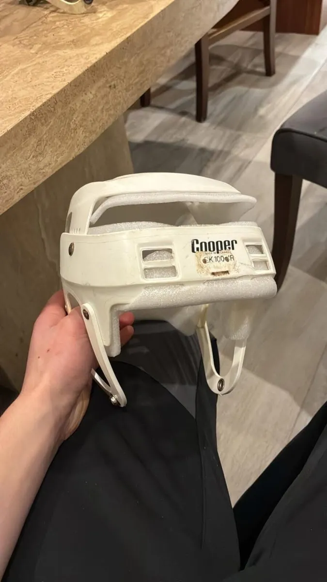 Oldstyle junior hurling helmets - Image 2