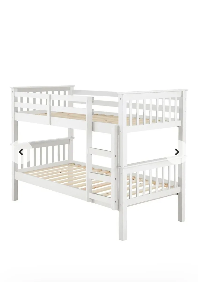 Bunk bed