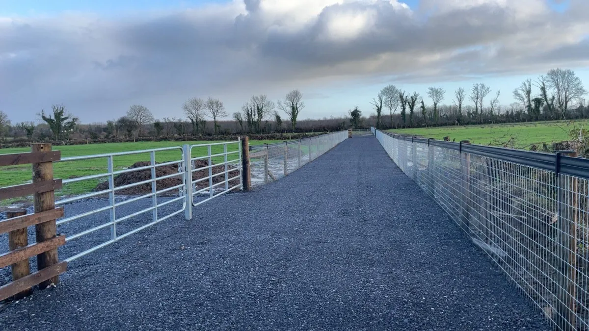 Brennan Bros Fencing Contractor - Image 1