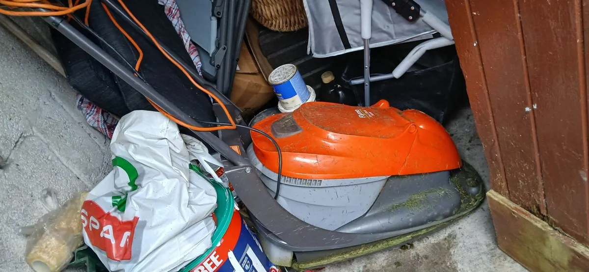 flymo electric hover mower - Image 1