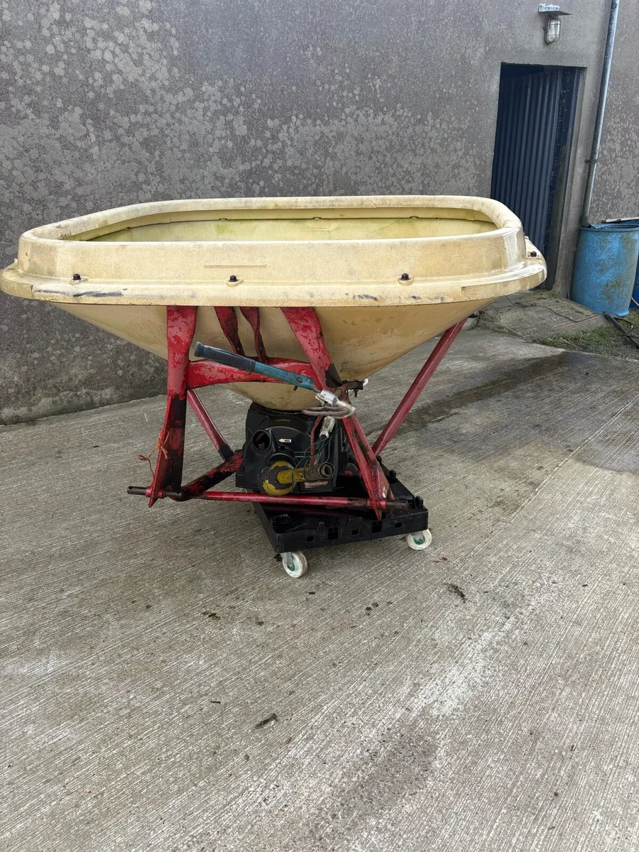 Vicon sowers. Wagtails - Image 1