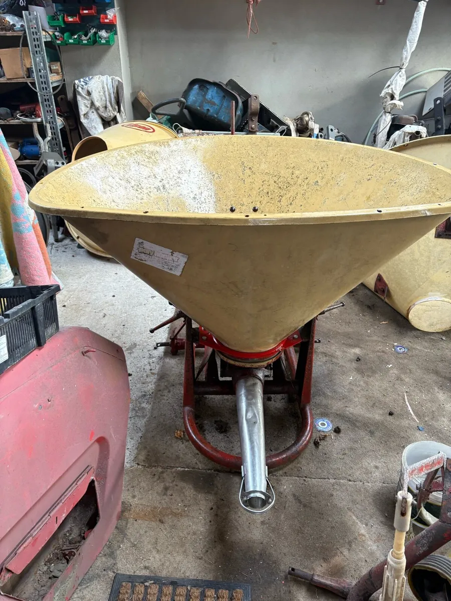 Vicon sowers. Wagtails - Image 2