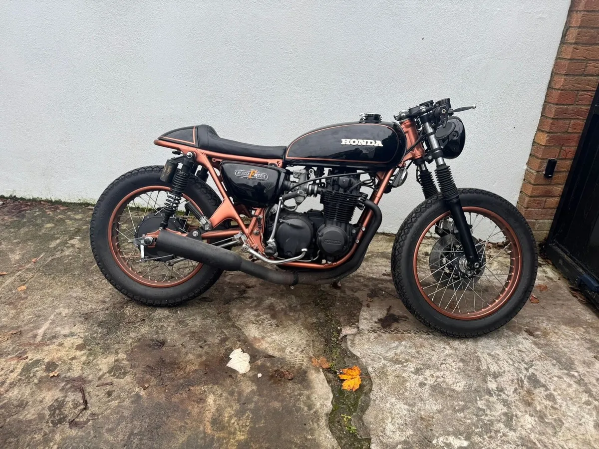 Honda CB550 - Image 1