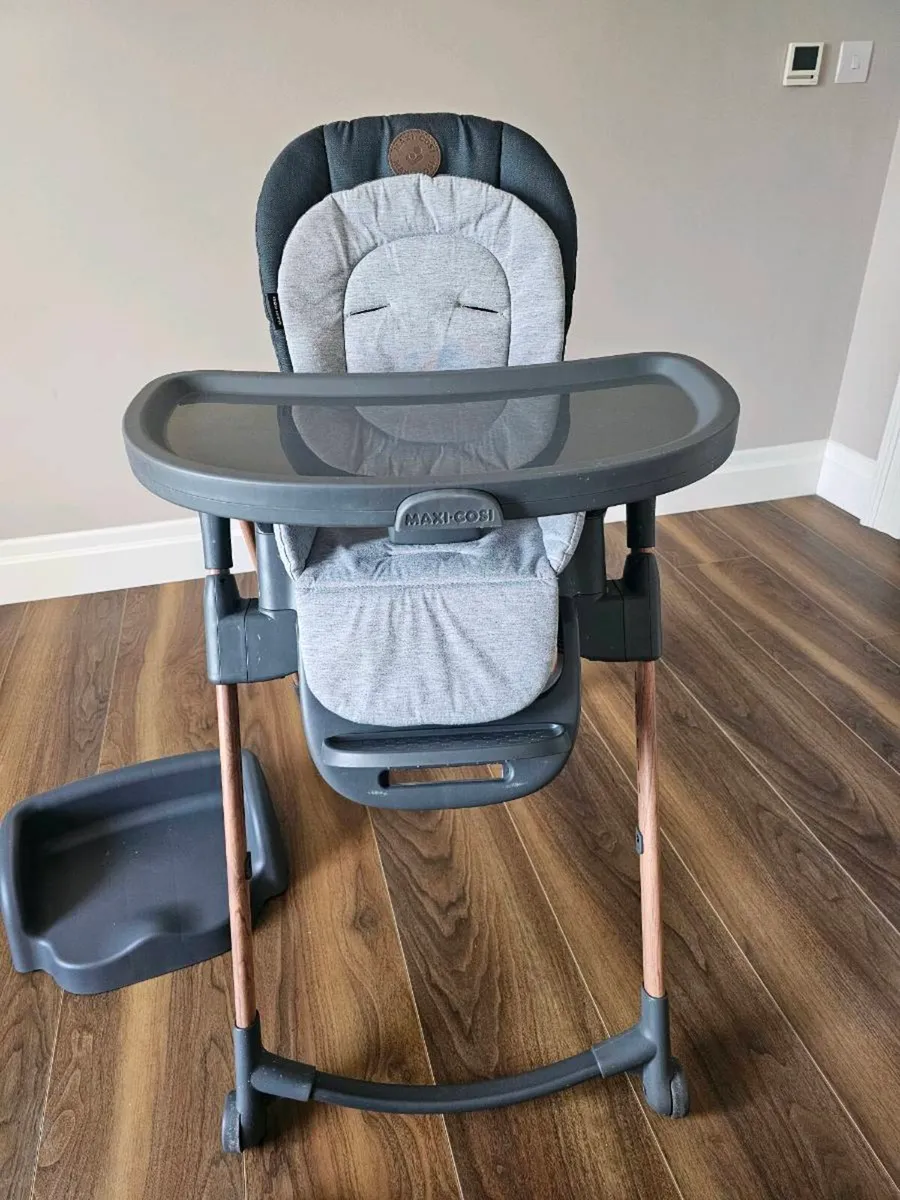Maxi cosi (Minia) Highchair - Image 1