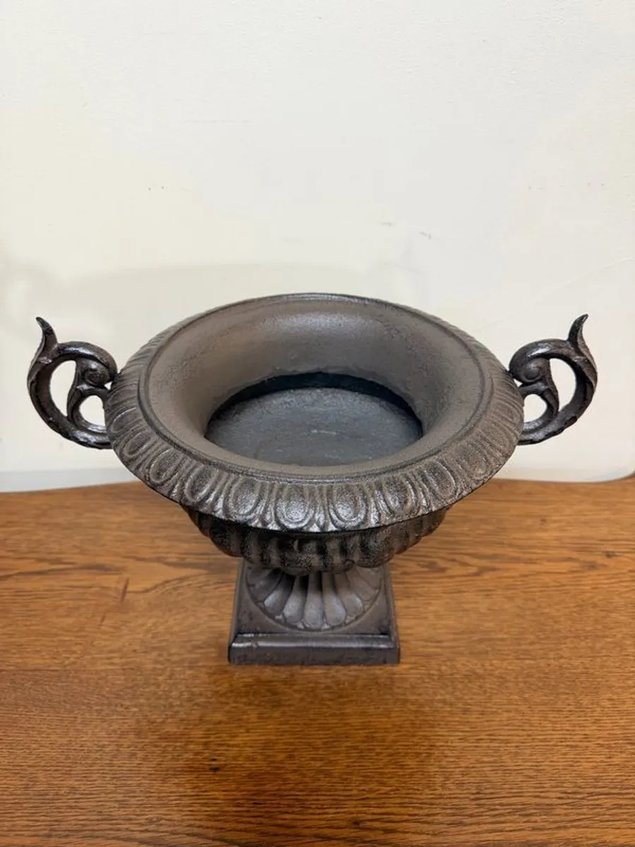 Victorian Style Cast Iron Urn - Image 2
