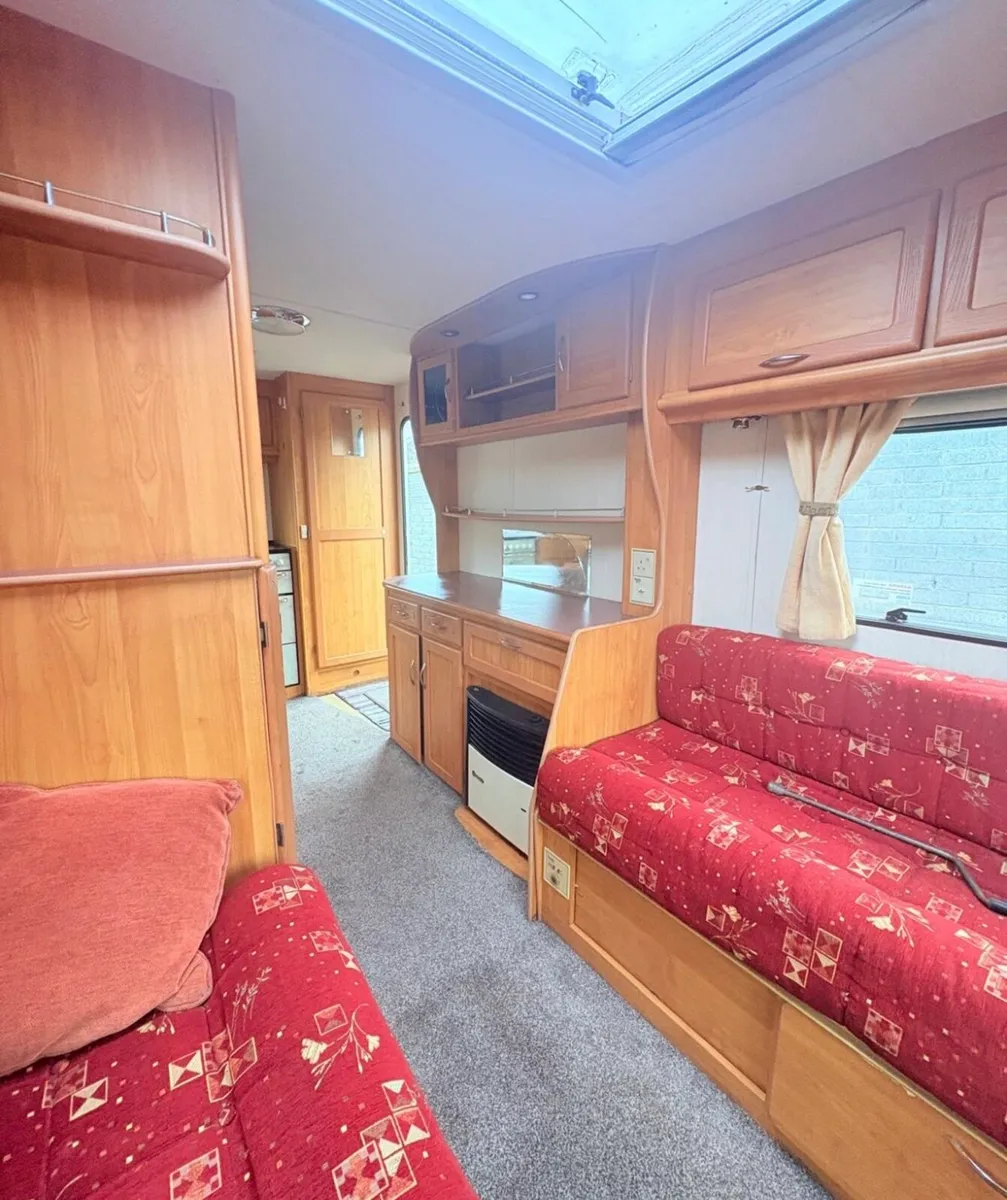 2 berth caravan for sale - Image 3