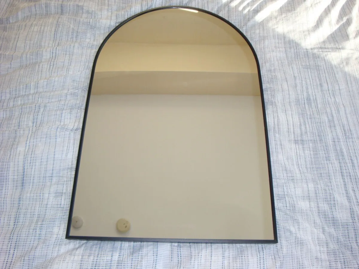 Arch black mirror 50 x 75cm - Image 1