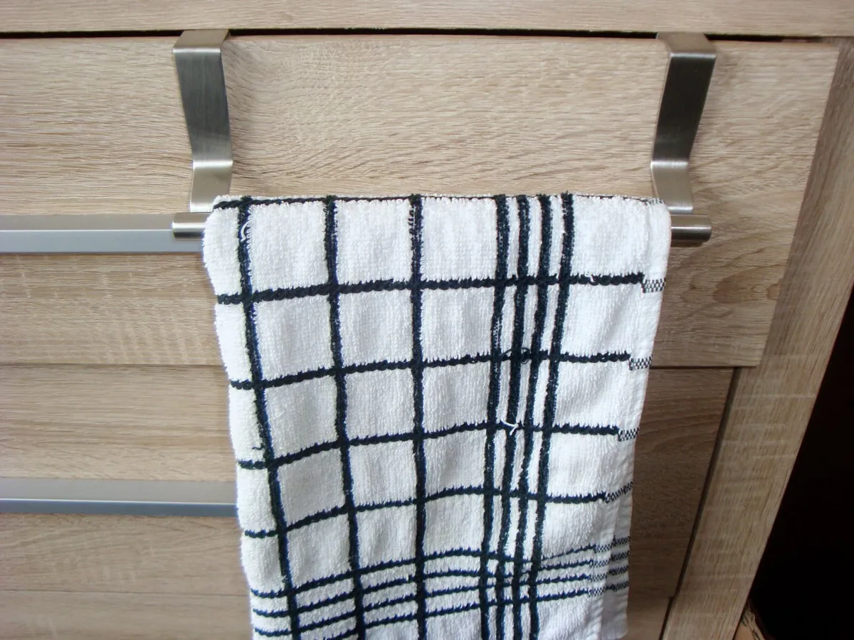 3 Over kitchen cabinet door tea towel hangers - Image 3