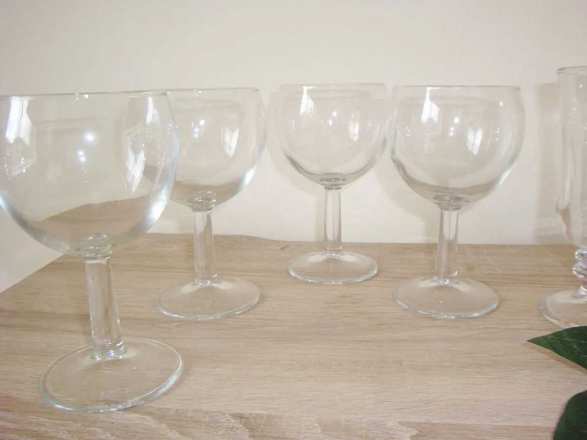 12 Glasses   wine glasses Irish coffee glass - Image 3