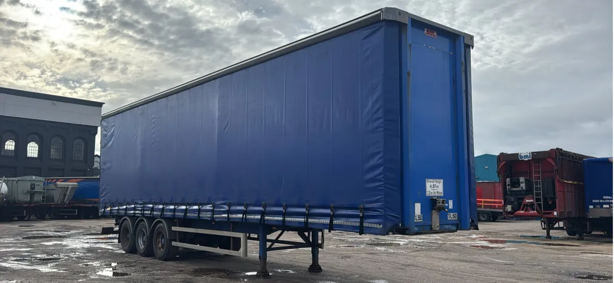 2012 SDC Curtainsider Moffet Mounty Brackets - Image 1