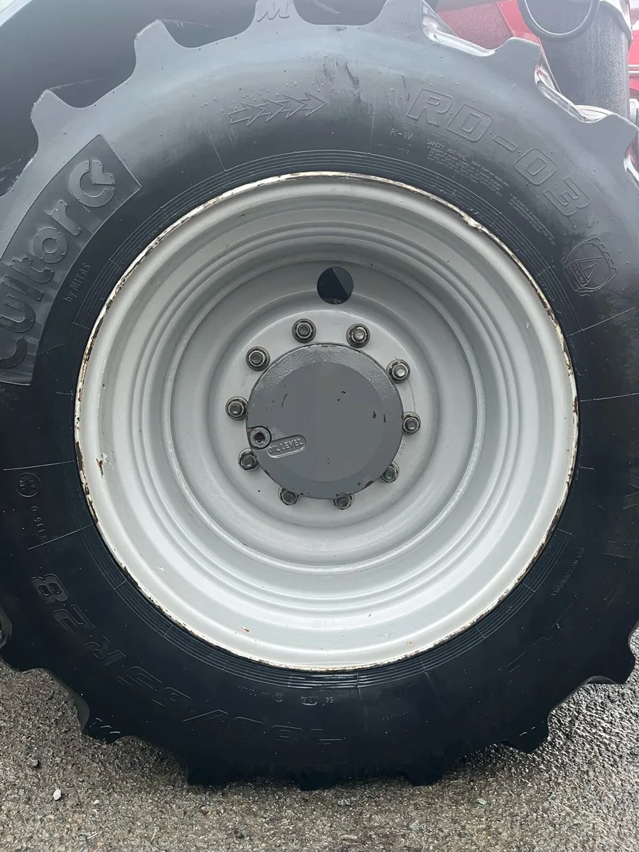 2013 Massey Ferguson 6616 with loader - Image 4