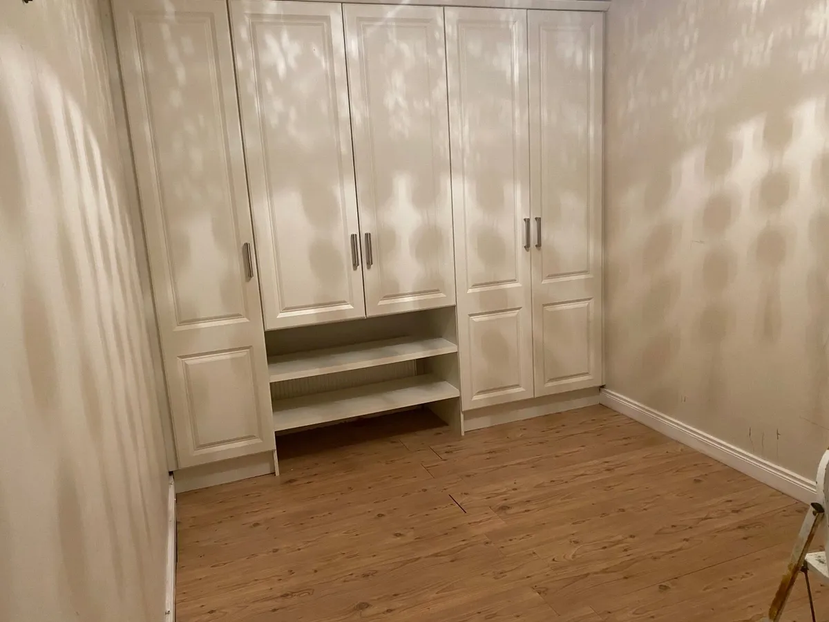 Built in wardrobes - Image 1