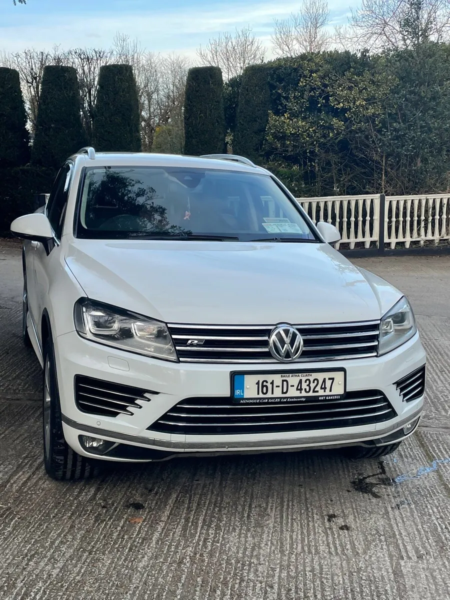 * VW Touareg .. 💶 €19950 .. ‘2016 .. Mint * - Image 3