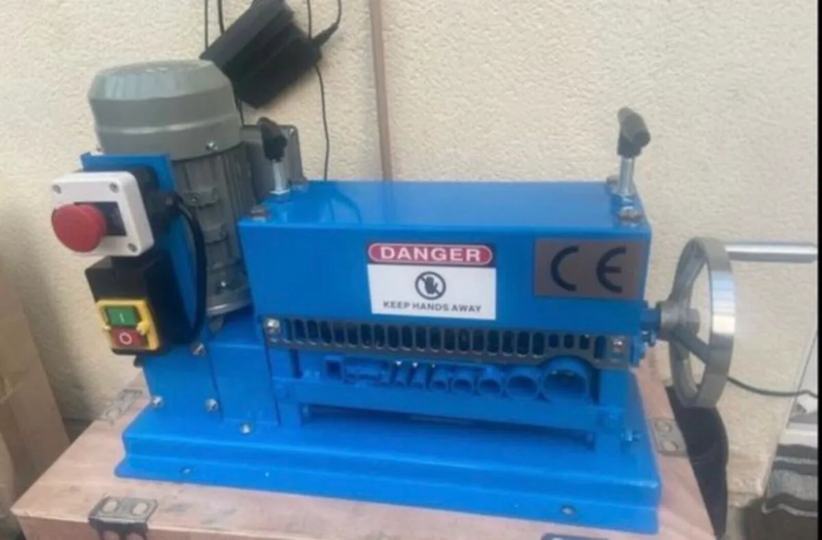 Scrap Cable Stripping Machine 1mm-40mm - Image 1