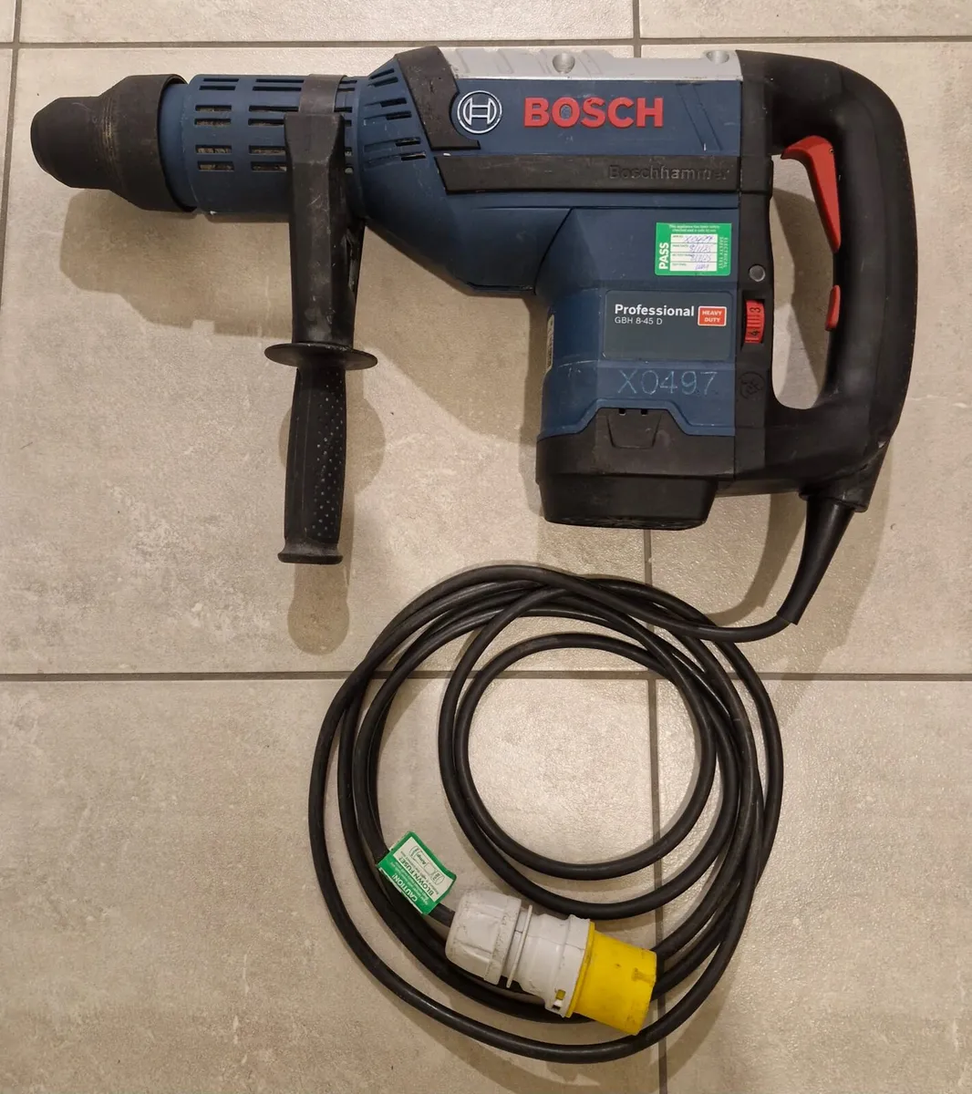 Bosch GBH 8-45 D 1500W SDS-Max Rotary Hammer 110V - Image 2