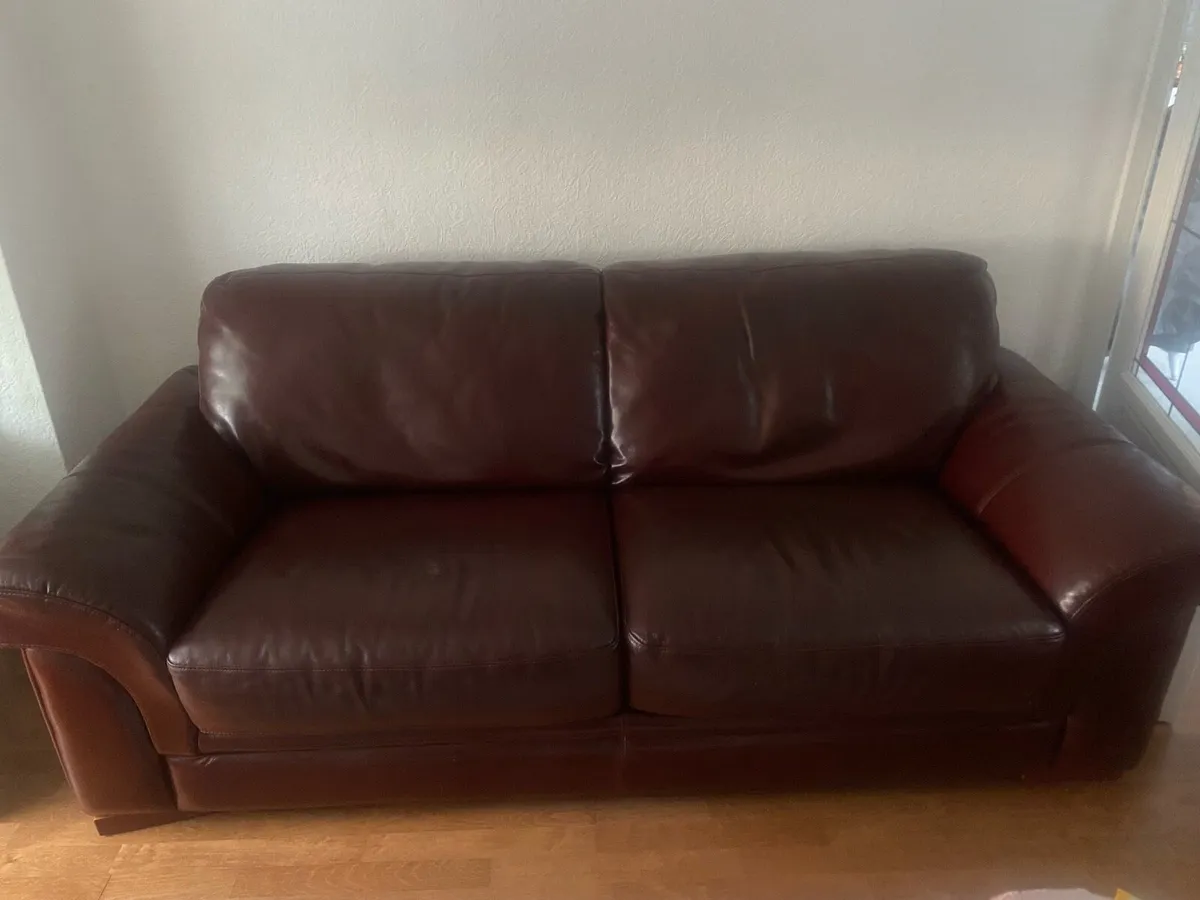 Leather Good Quality Couch  3 seater - Image 1