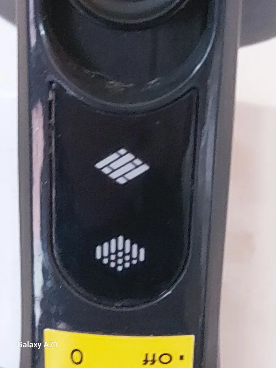 SHARK DUO Clean Upright Vacuum Cleaner - Image 4