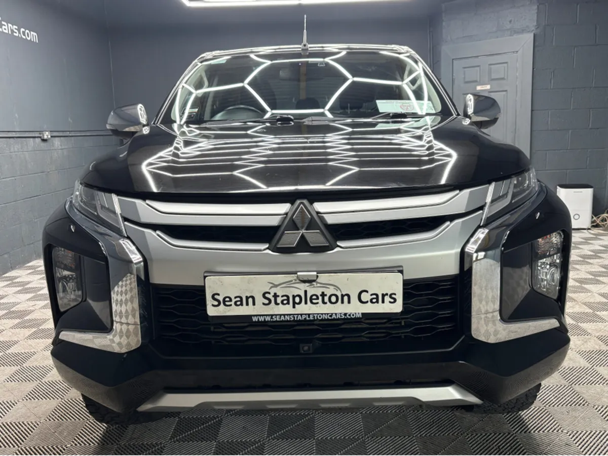 Mitsubishi L200 INTENSE 6AT 4DR AUTO 2.5 DID CR 4W - Image 4