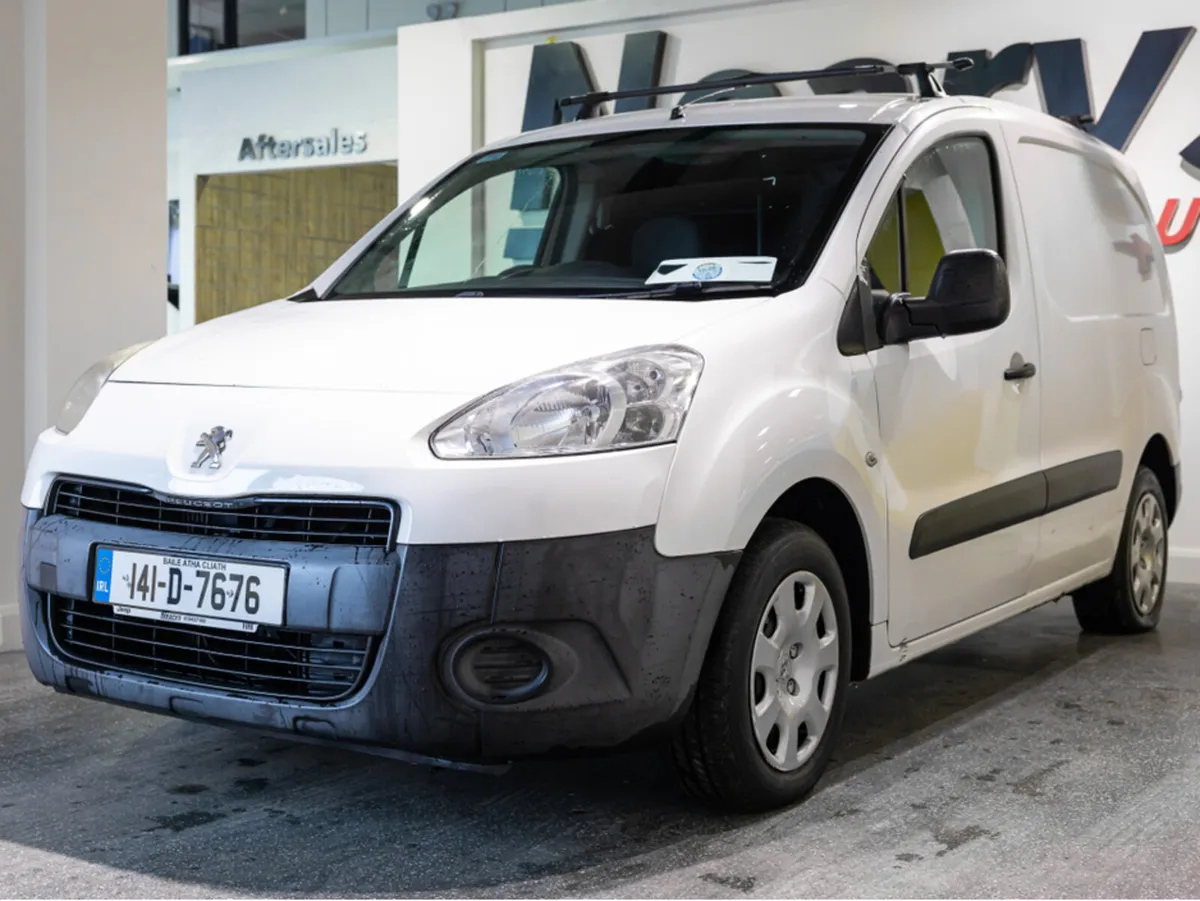 Peugeot Partner ACCESS 1.6 HDI 75 PANE PANELED 4DR - Image 3