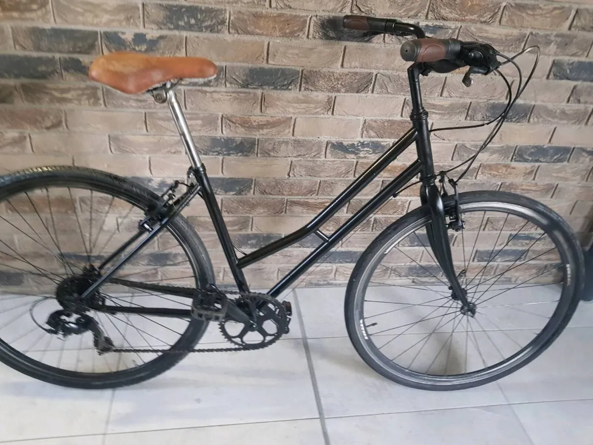 Ladies retro bike - Image 3