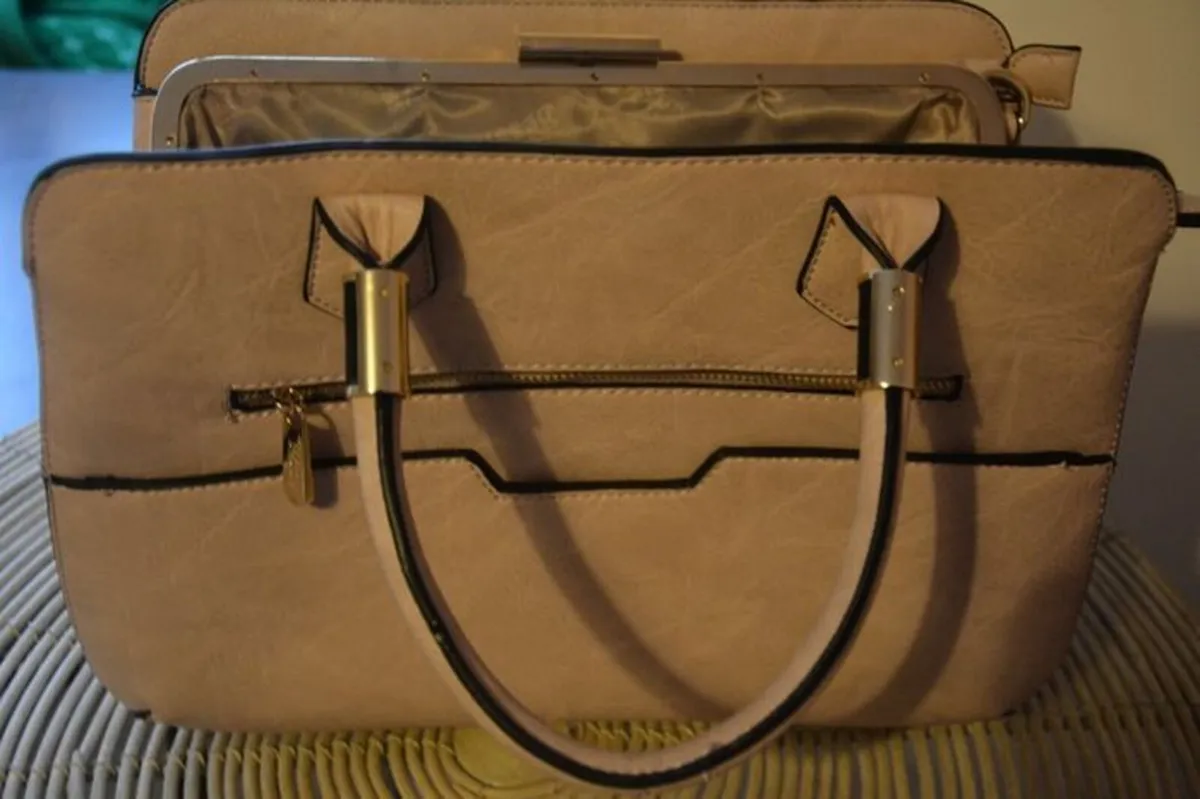 Bessie women's handbag new - Image 4