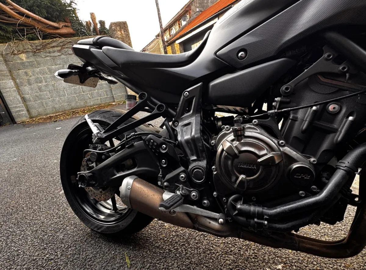 Yamaha MT 07 - Image 3