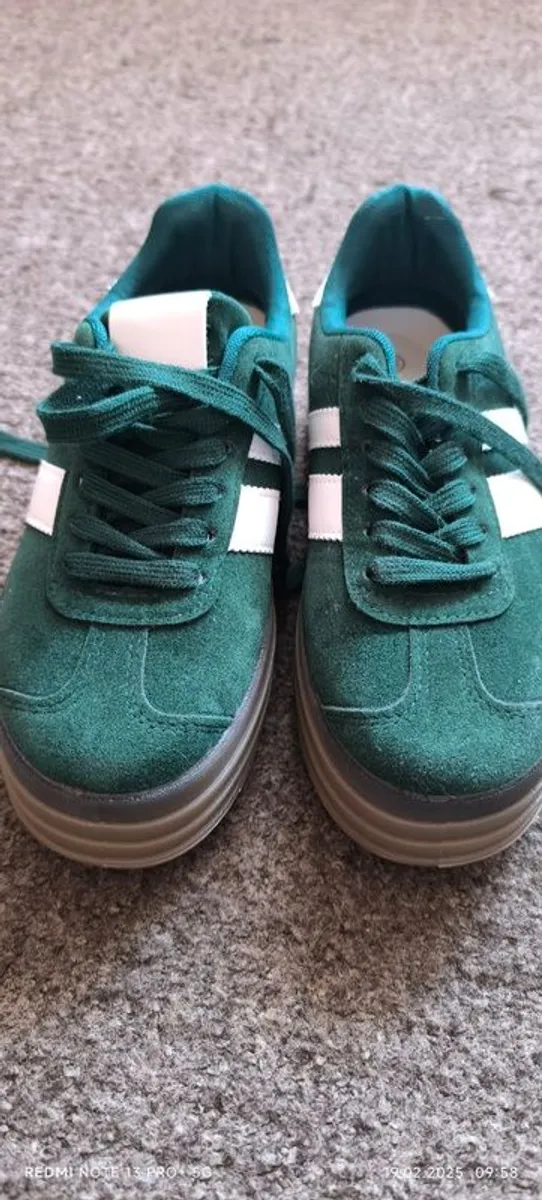 New size Uk4 - Image 1