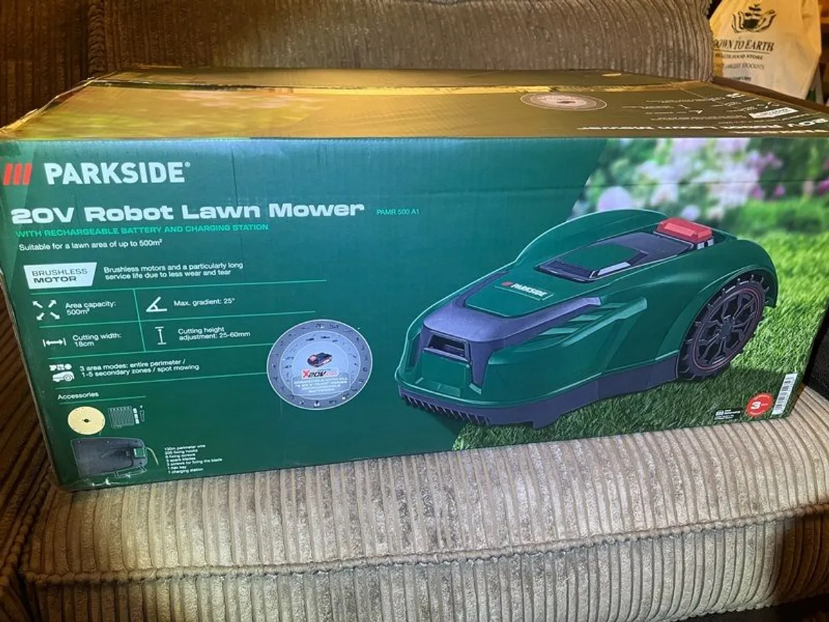 Robot Lawn Mower - Image 4