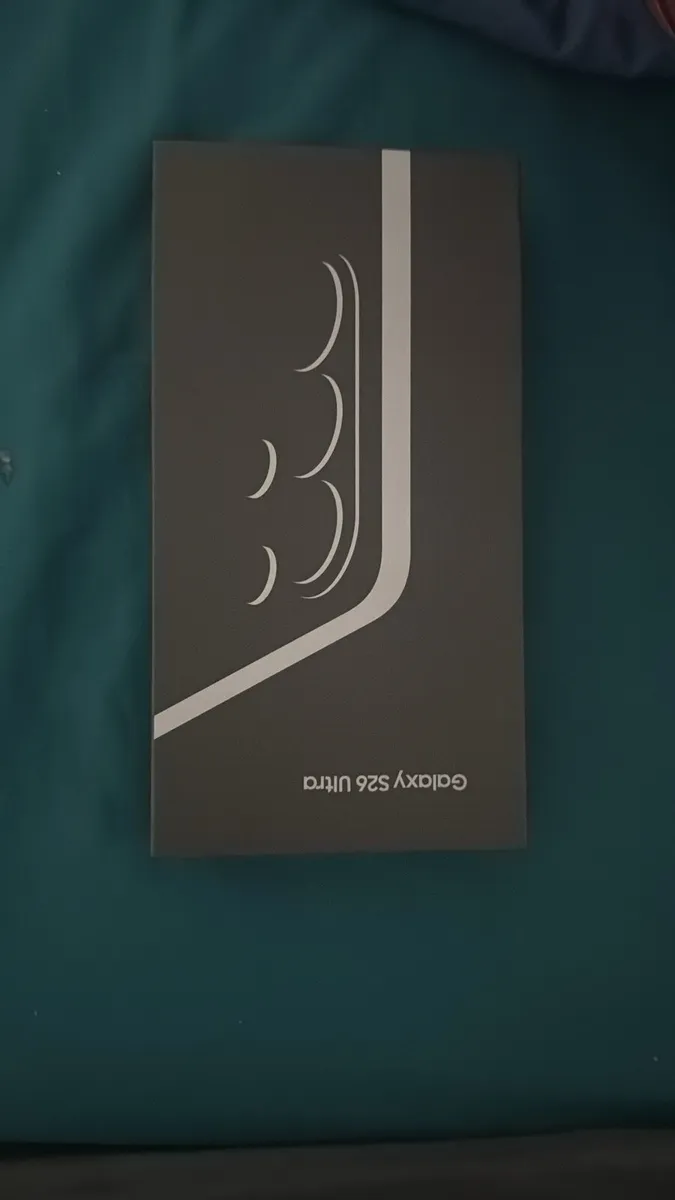 Samsung Galaxy s26 ultra 256GB unlocked - Image 2