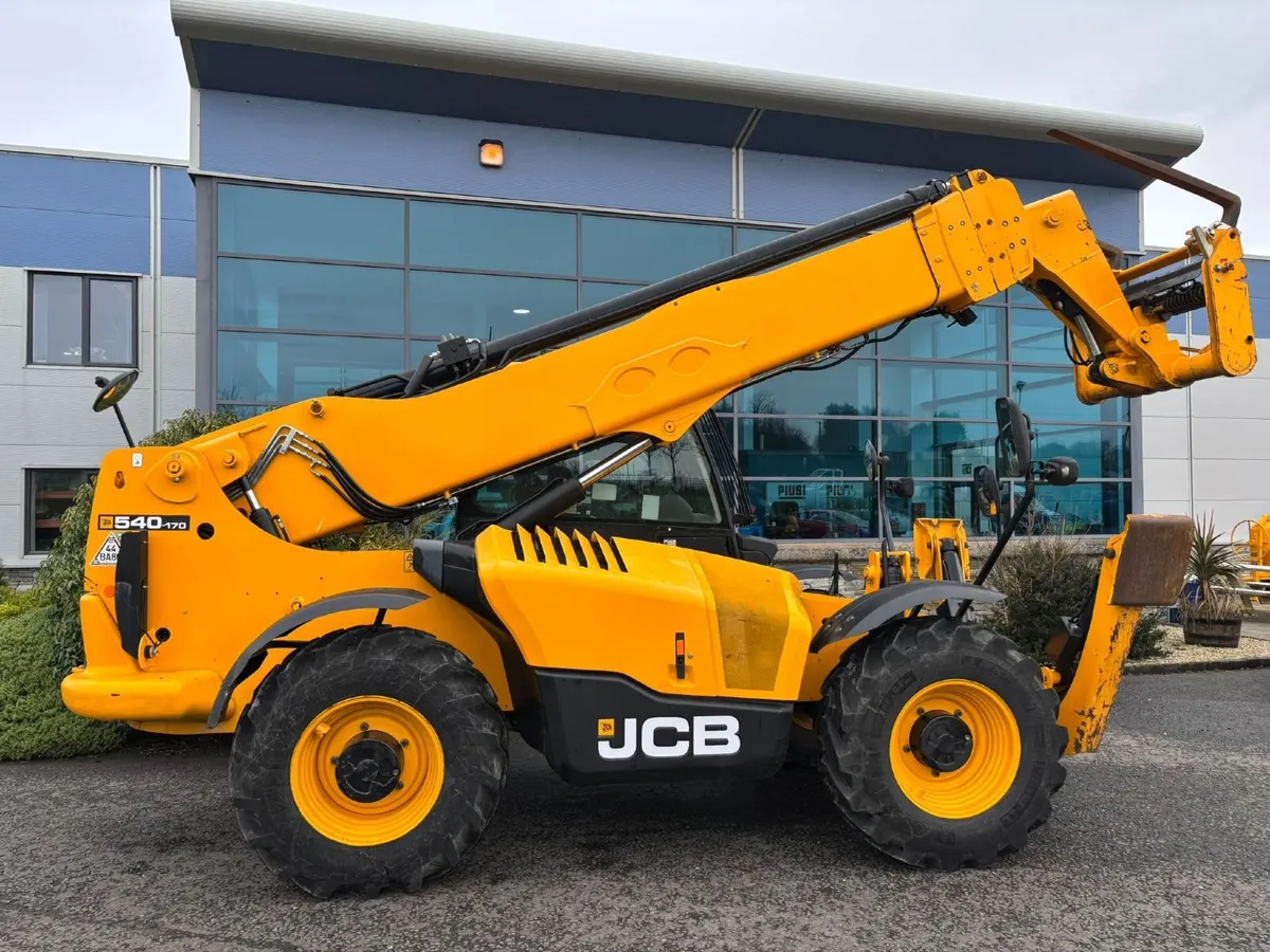 JCB 540 170  Year 2021 - Image 3