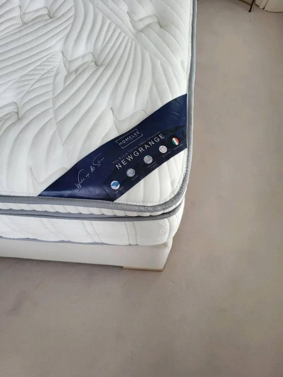 New Bed never used coming from a Showhouse - Image 4