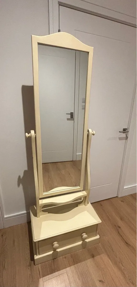 Free Standing Mirror - Image 3