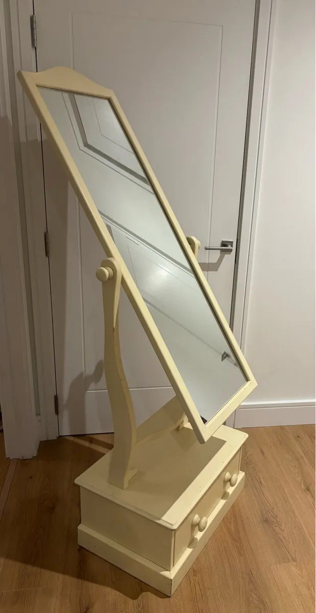 Free Standing Mirror - Image 4