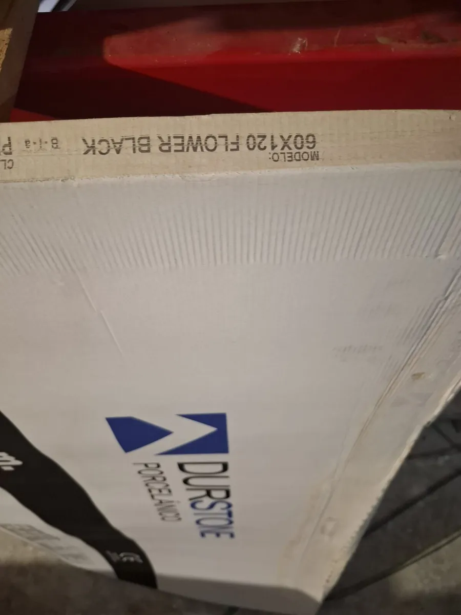 Black flower tiles (480  10m2 ) - Image 3