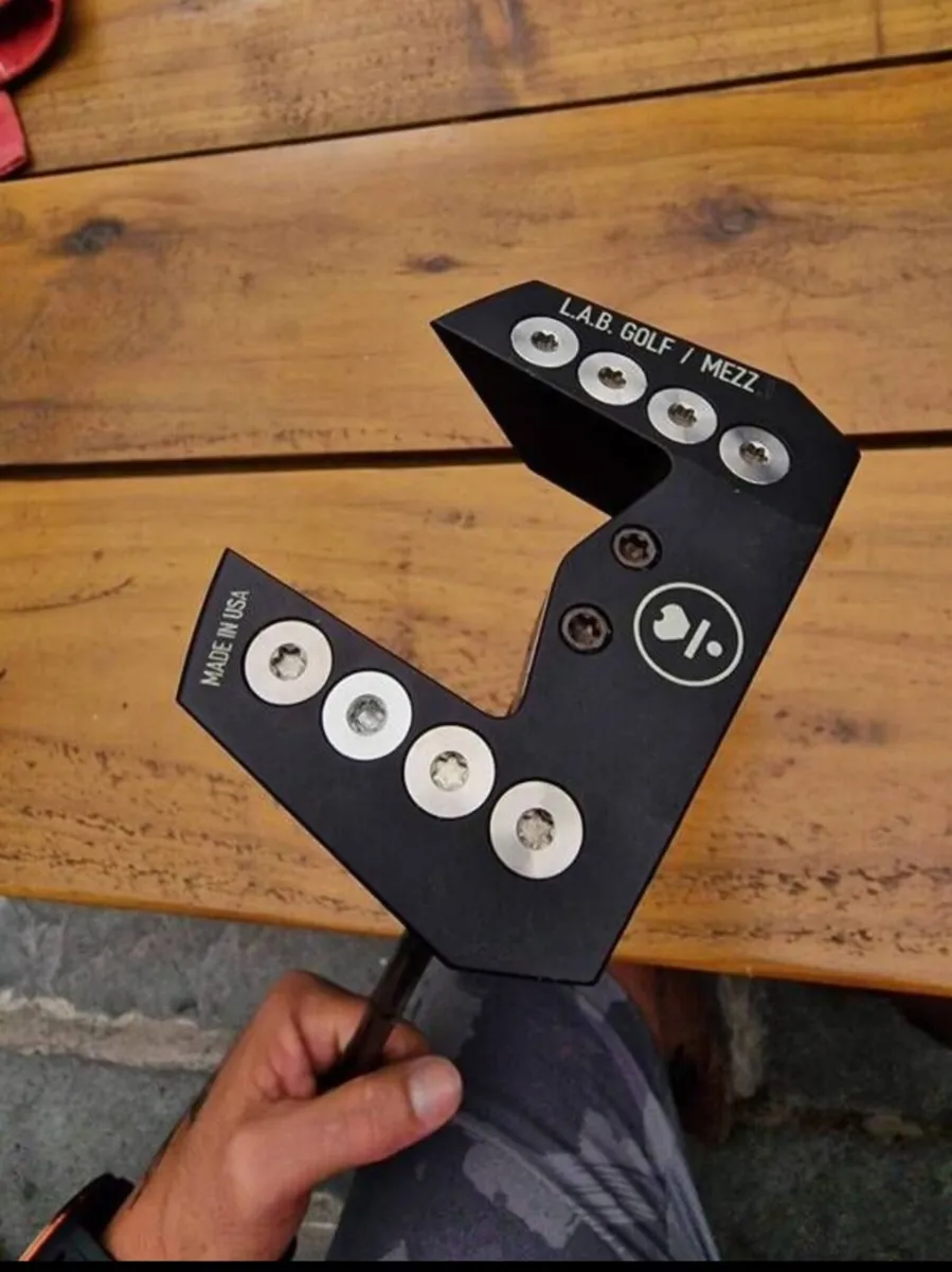 Lab mezz putter - Image 2