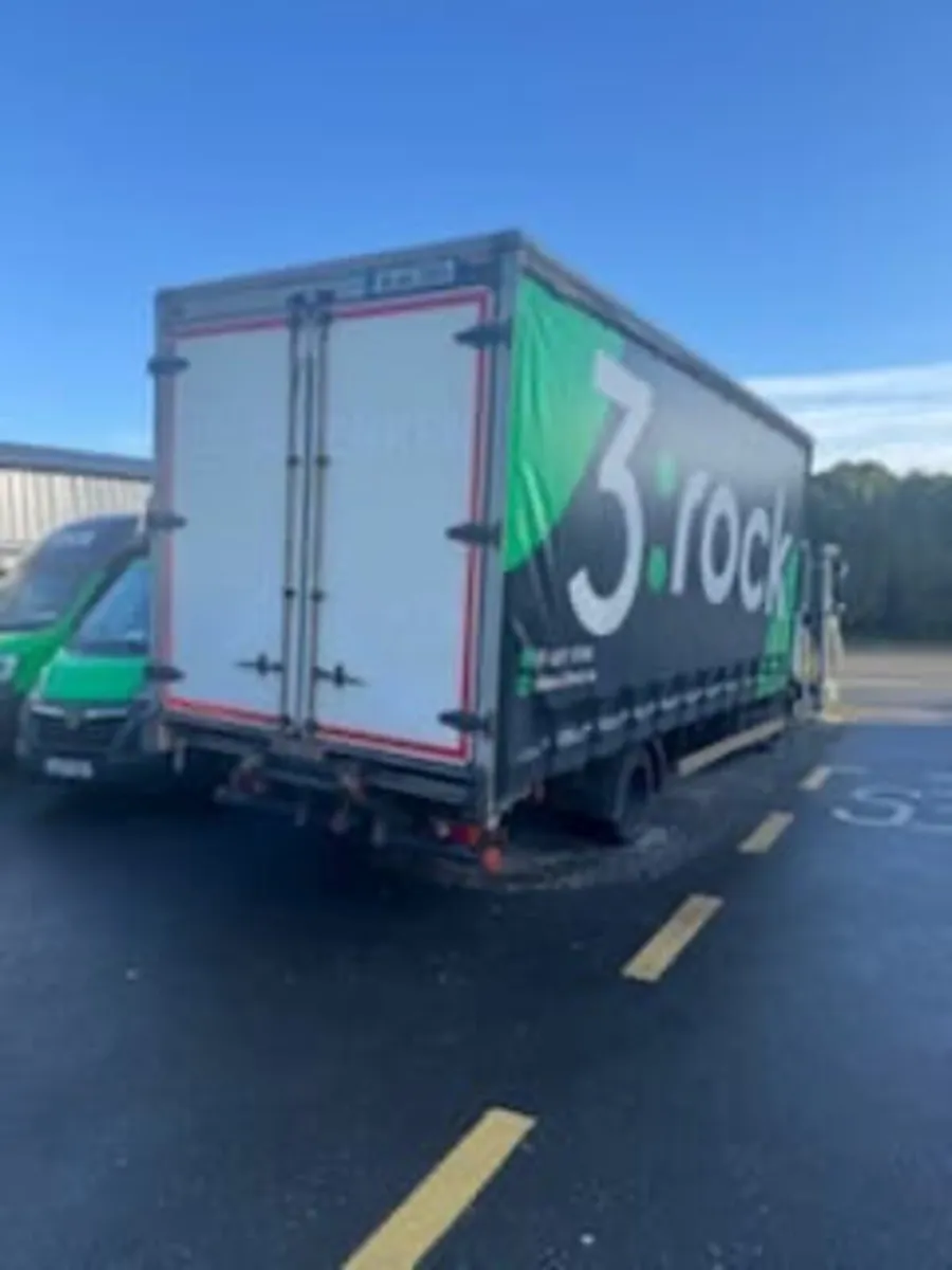 Iveco truck 2014 - Image 2