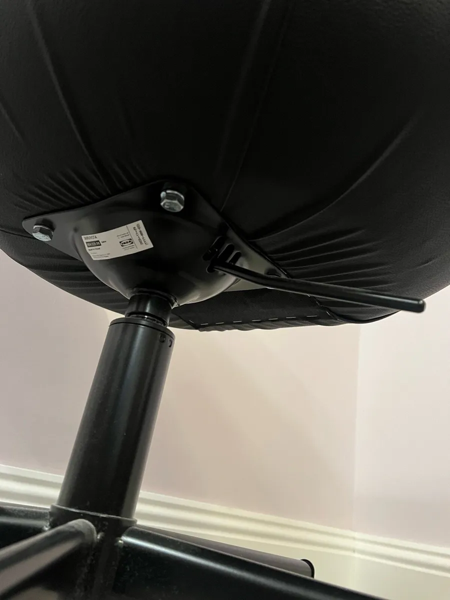 Desk Chair - Image 4