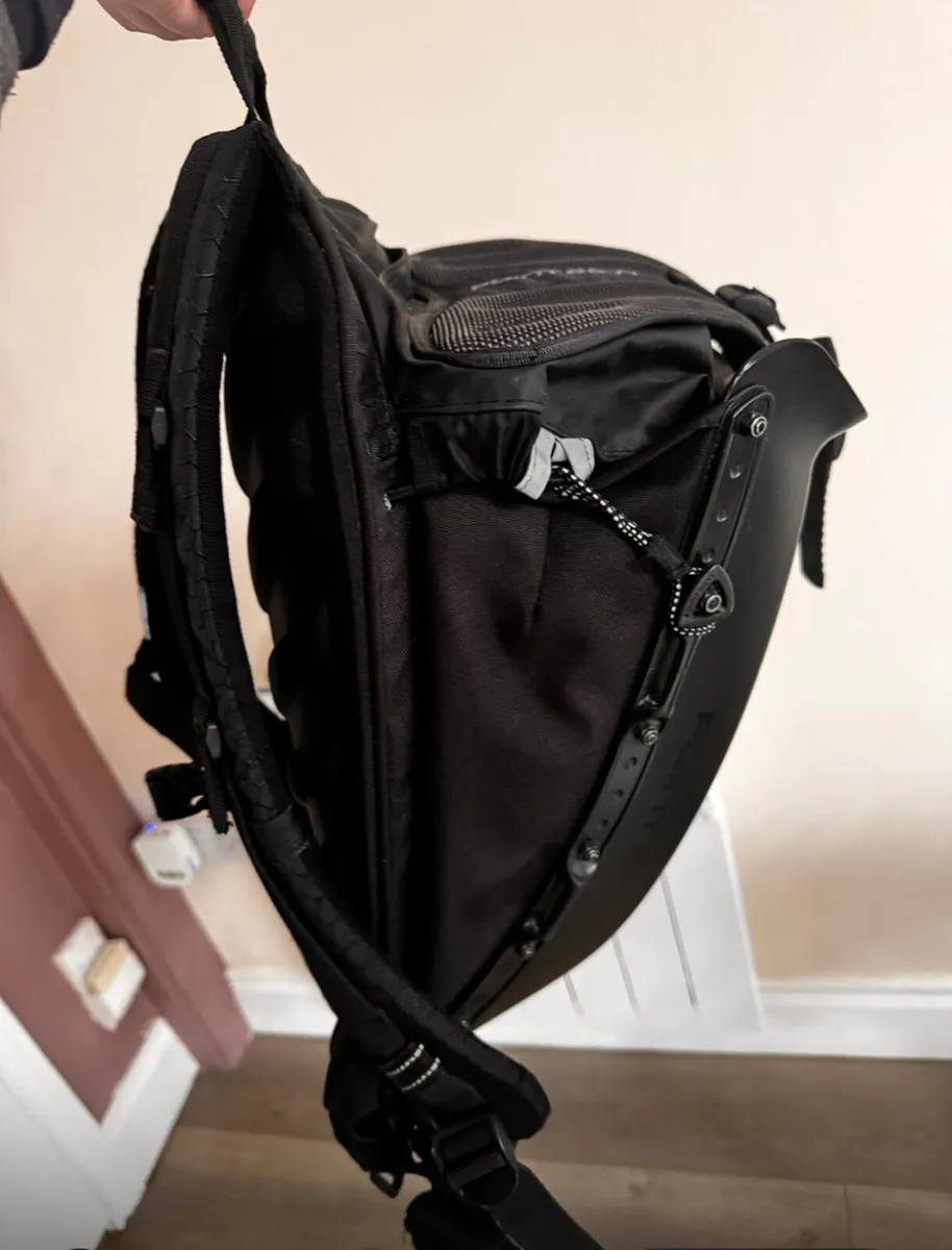 motorcycle backpack - Image 1
