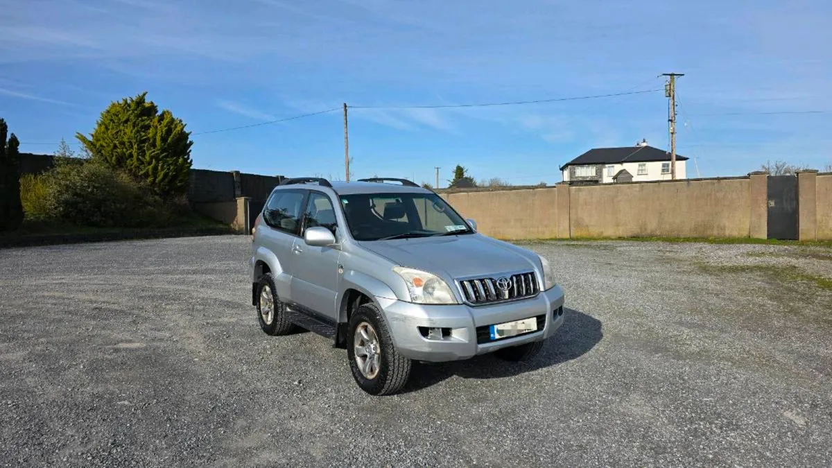 2003 TOYOTA LANDCRUISER 3.0D4D CREW CAB - Image 2