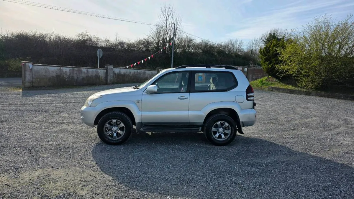 2003 TOYOTA LANDCRUISER 3.0D4D CREW CAB - Image 3