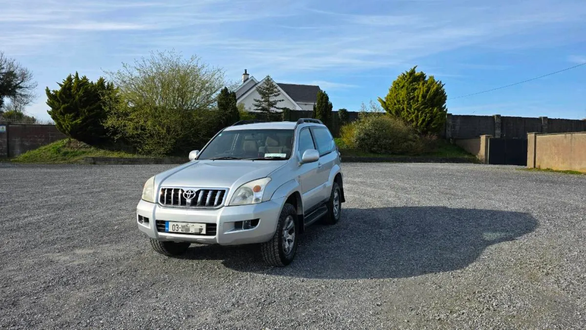 2003 TOYOTA LANDCRUISER 3.0D4D CREW CAB - Image 1