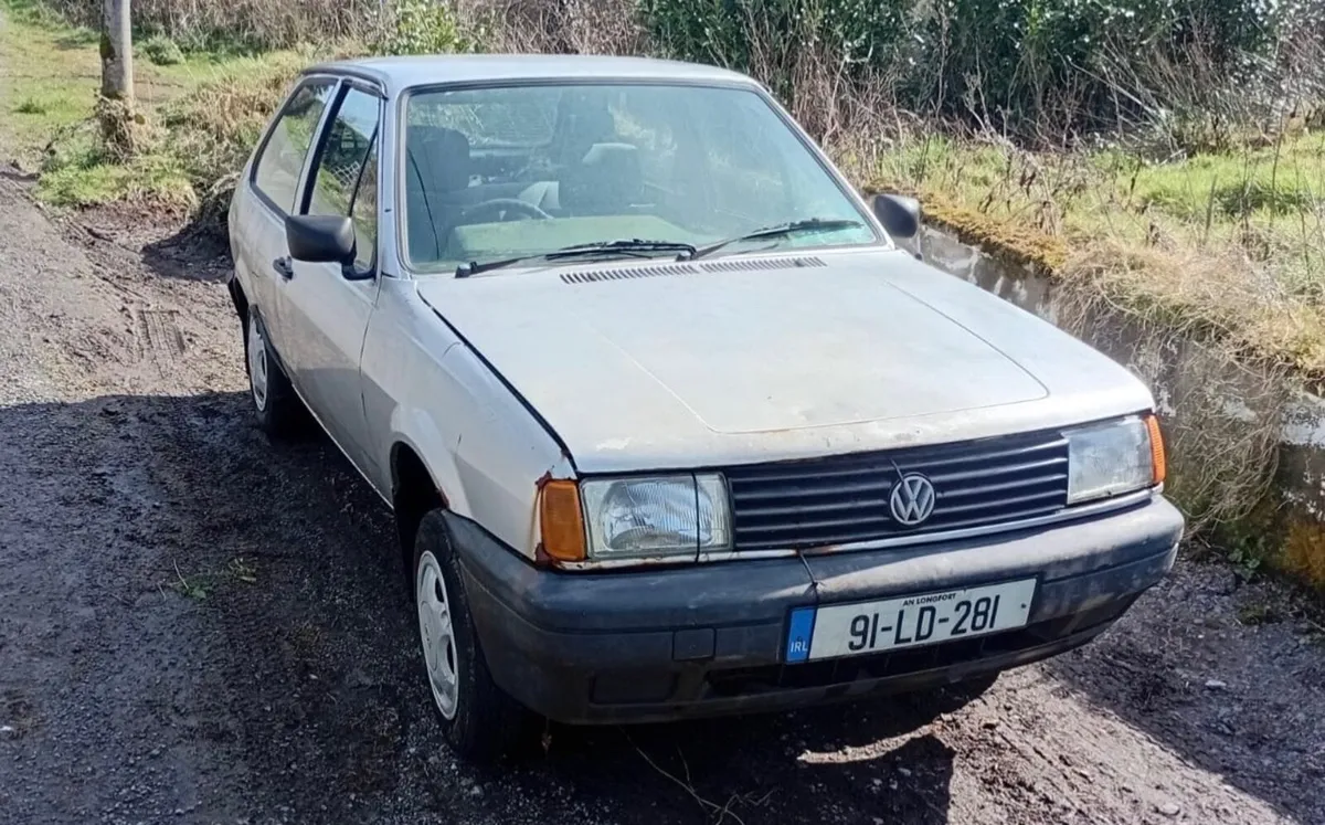 Volkswagen Polo Coupe 1991 - Image 1
