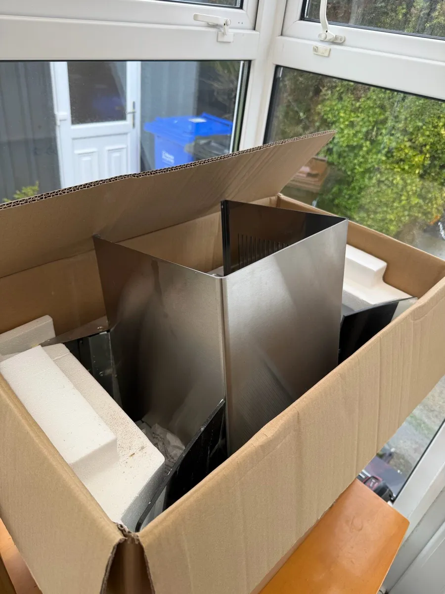 Extractor fan - brand new - Image 2