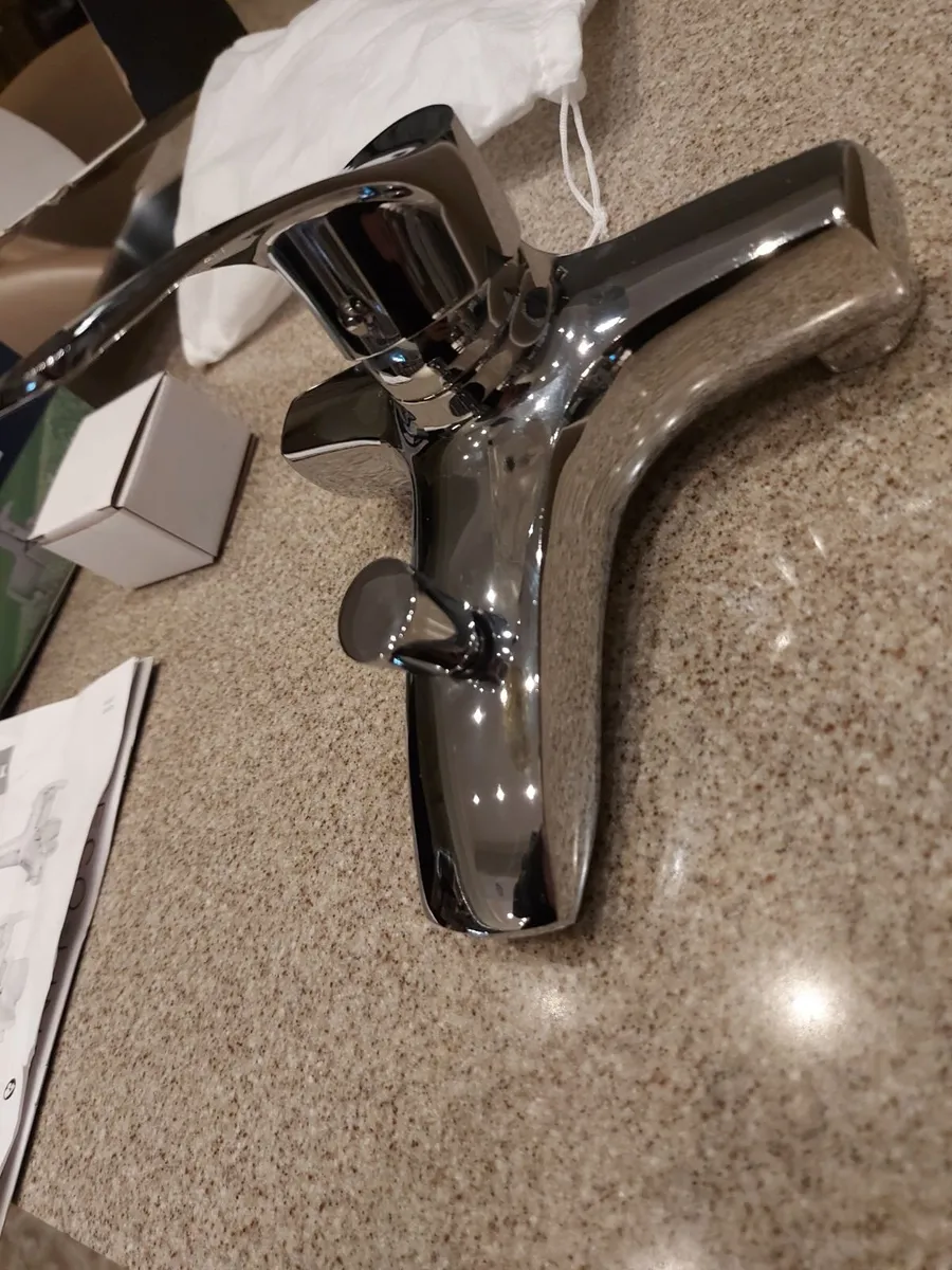 NEW CHROME Single-Lever Bath Tub Filling Fitting - Image 1