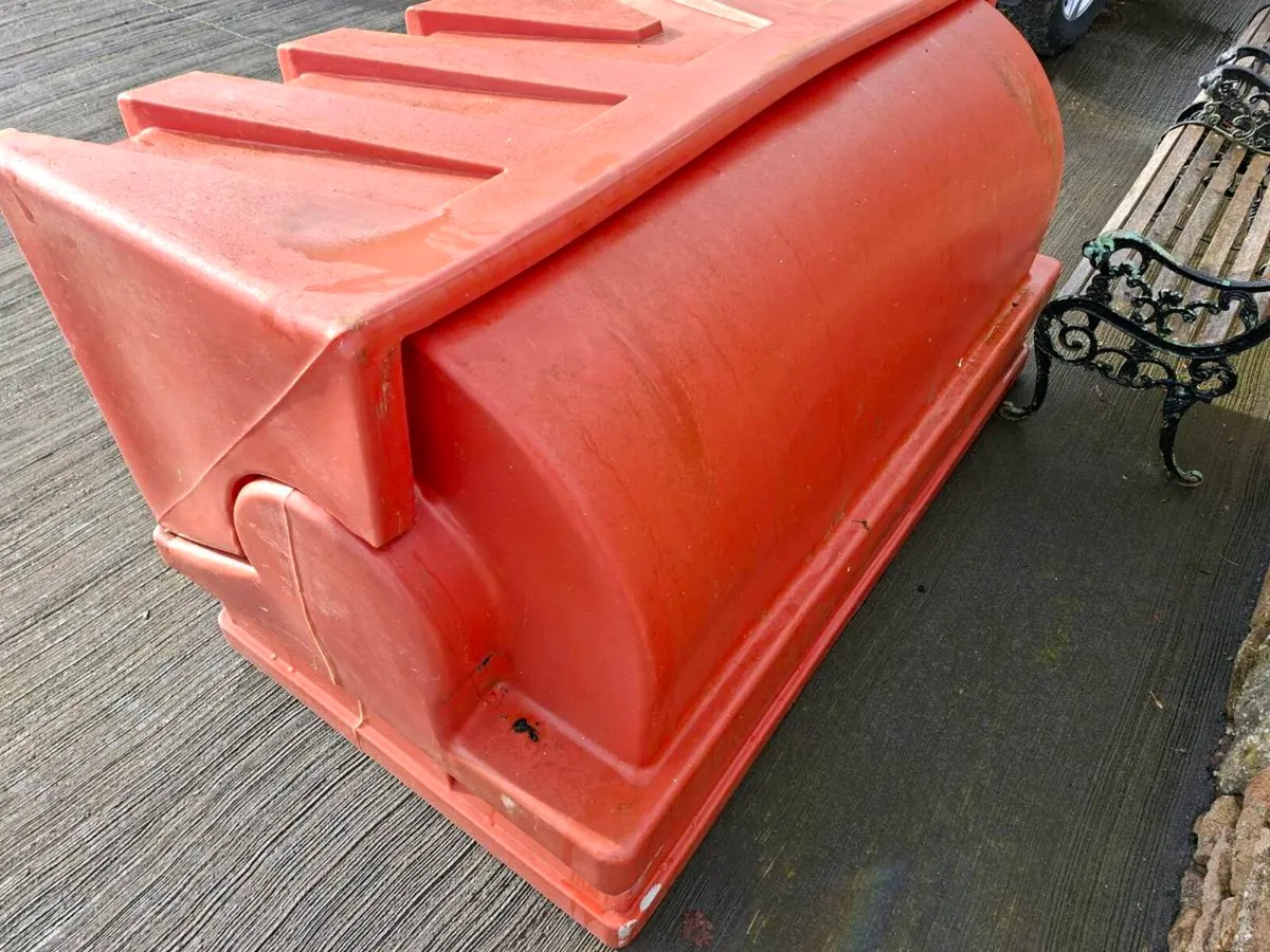 Fuel bunker - Image 1