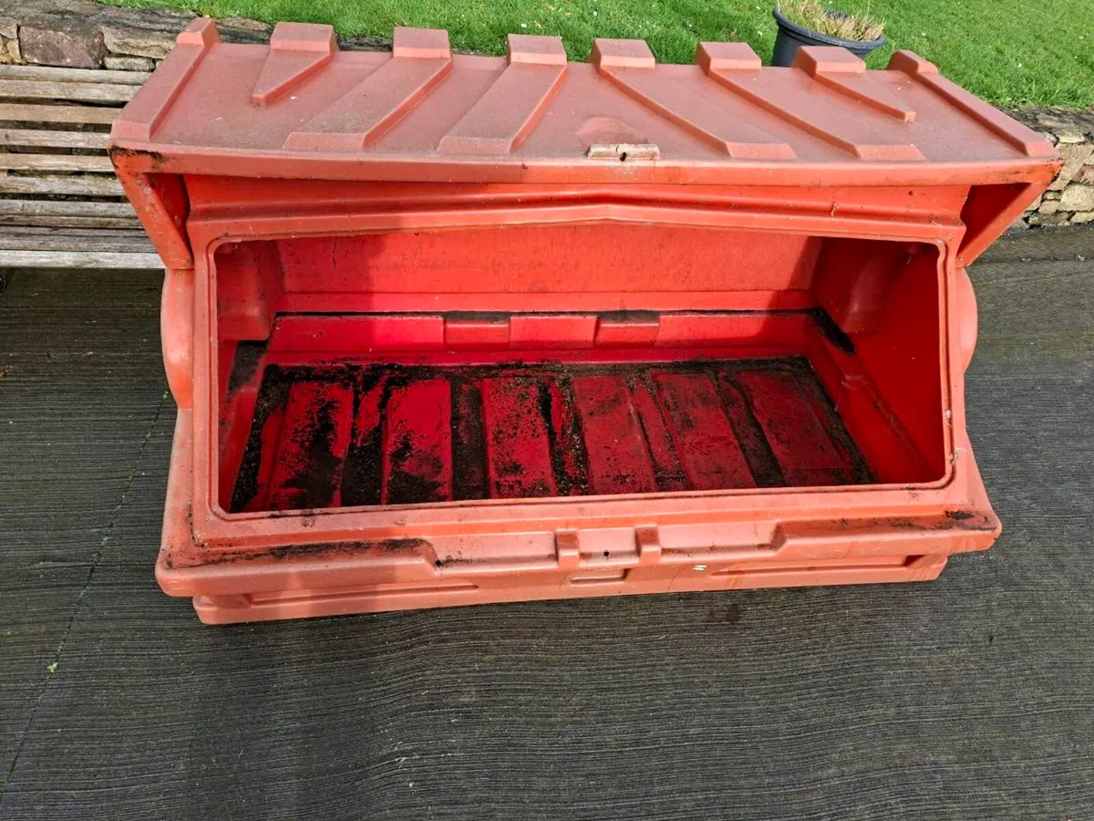 Fuel bunker - Image 2