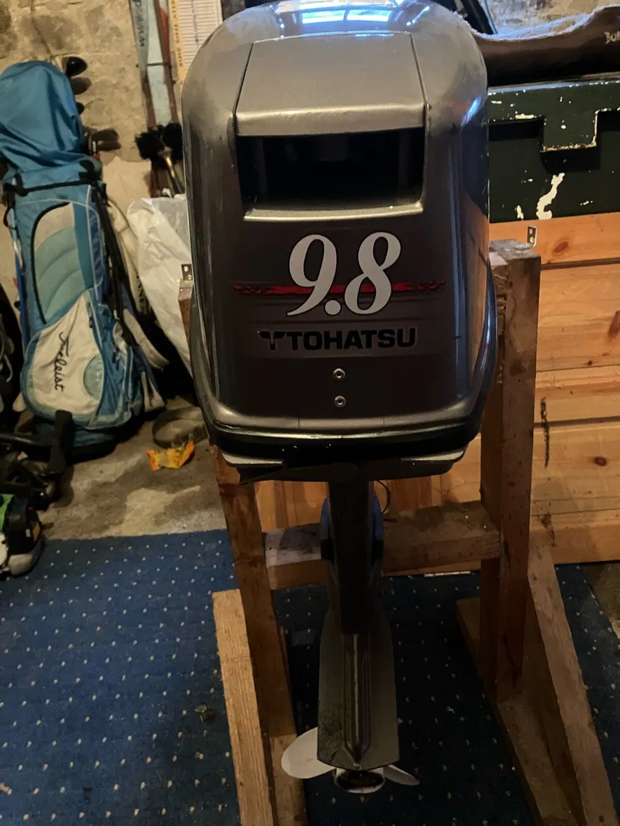Tohatsu 9.8 S/S  Outboard. - Image 2