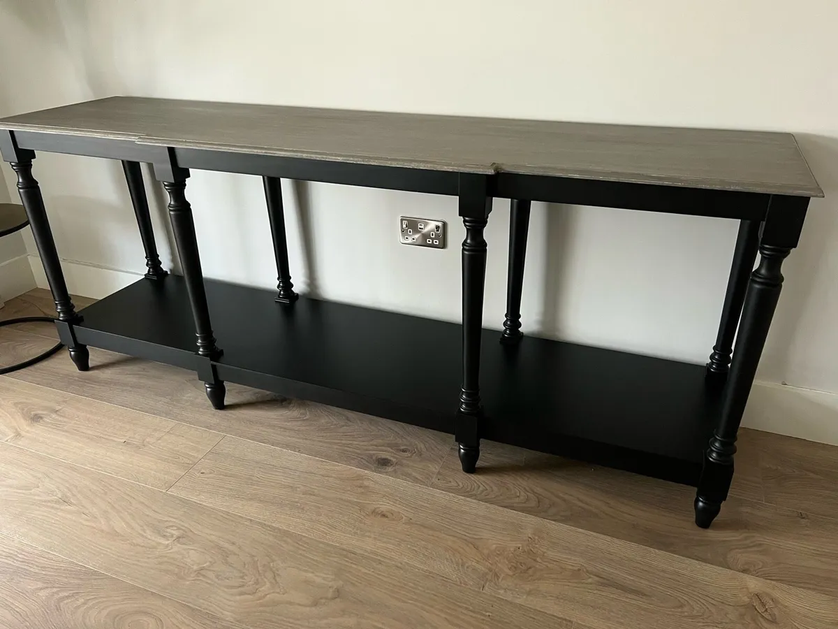 Hedgeroe console table - Image 4