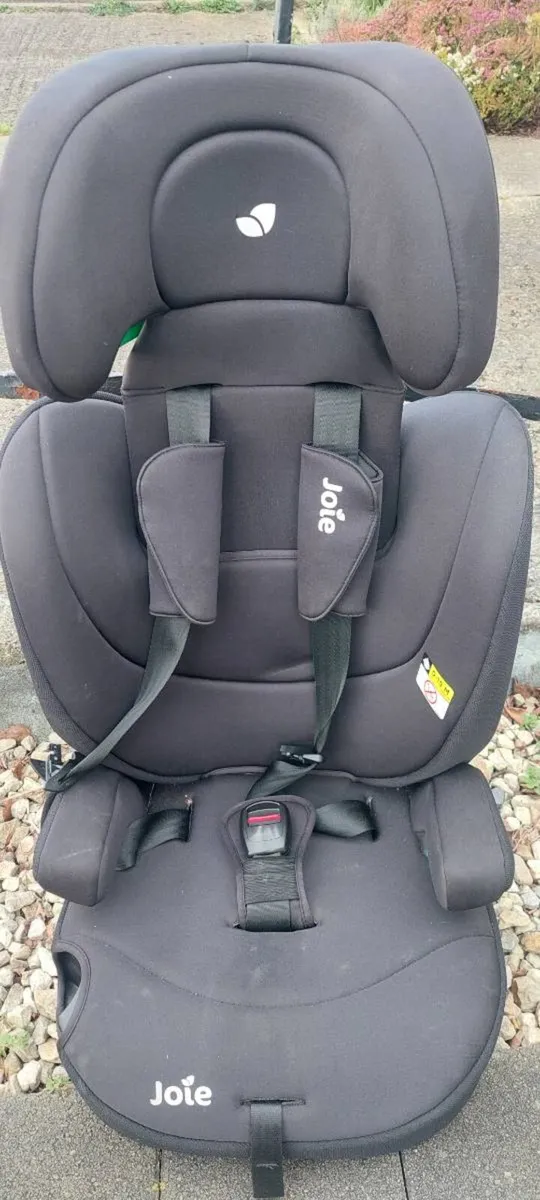 Car seat - Image 1