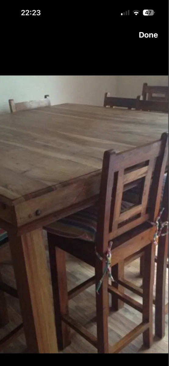 Table and 8 high chairs - Image 1